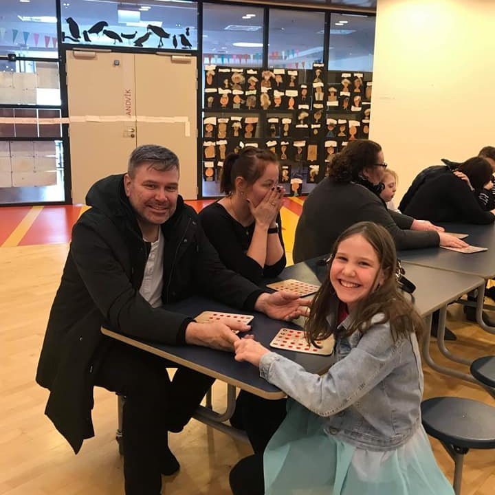 54458168_2139965406071834_82297195503550464_n