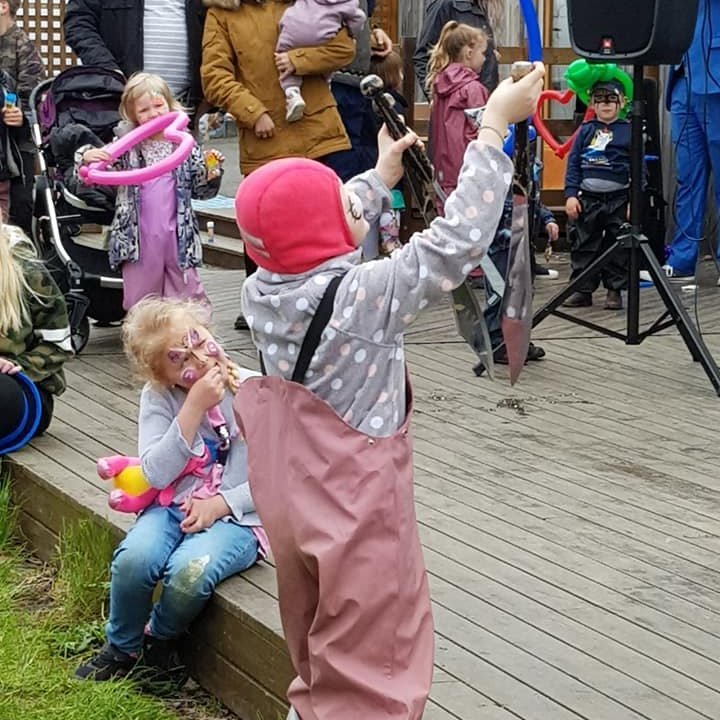 35076824_1737265693008476_6526683730940002304_n