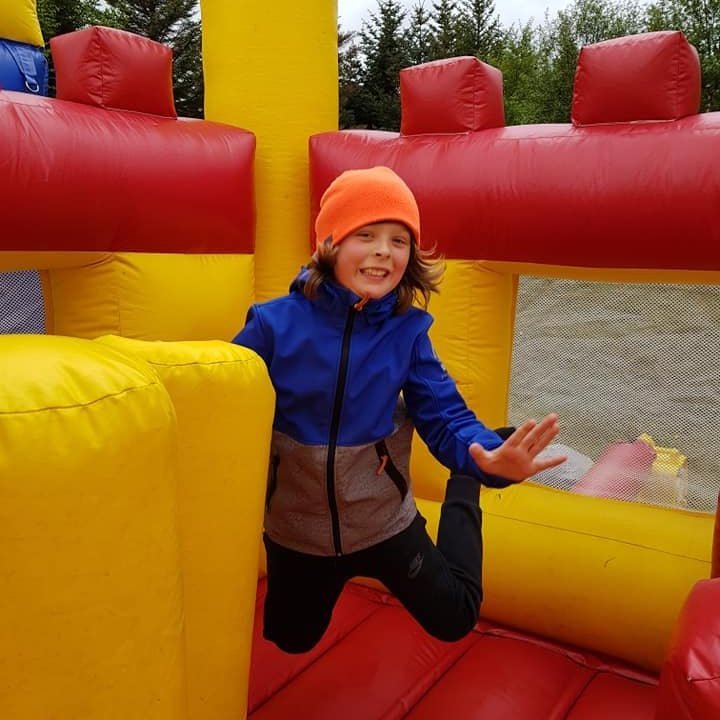 35375778_1737275126340866_8321781779207815168_n