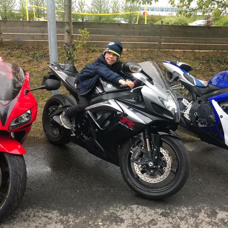 35552187_1742838349117877_4818465784374231040_n