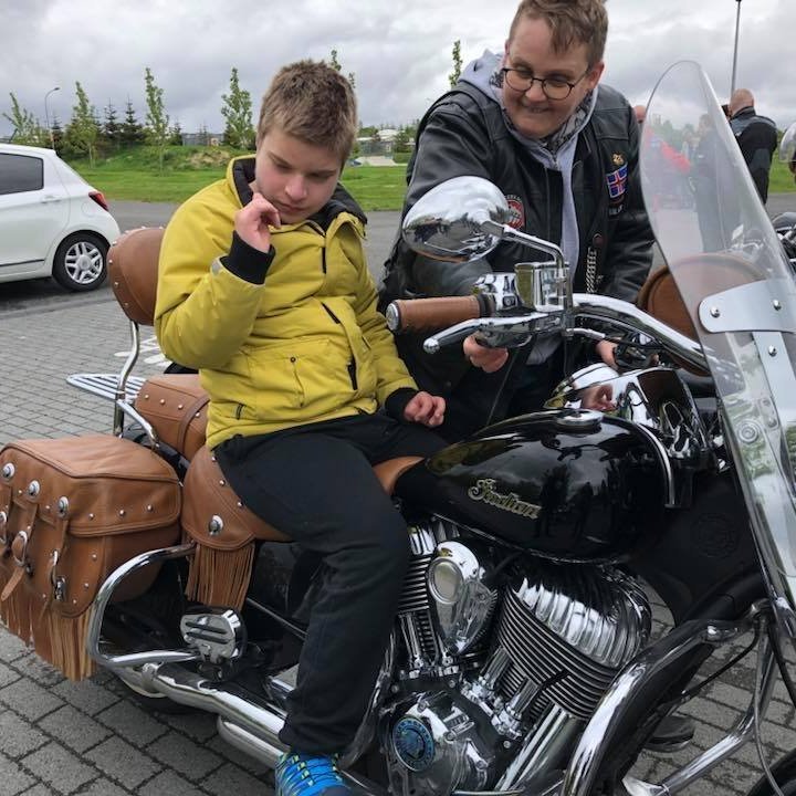 35628769_1744446252290420_960794844224028672_n