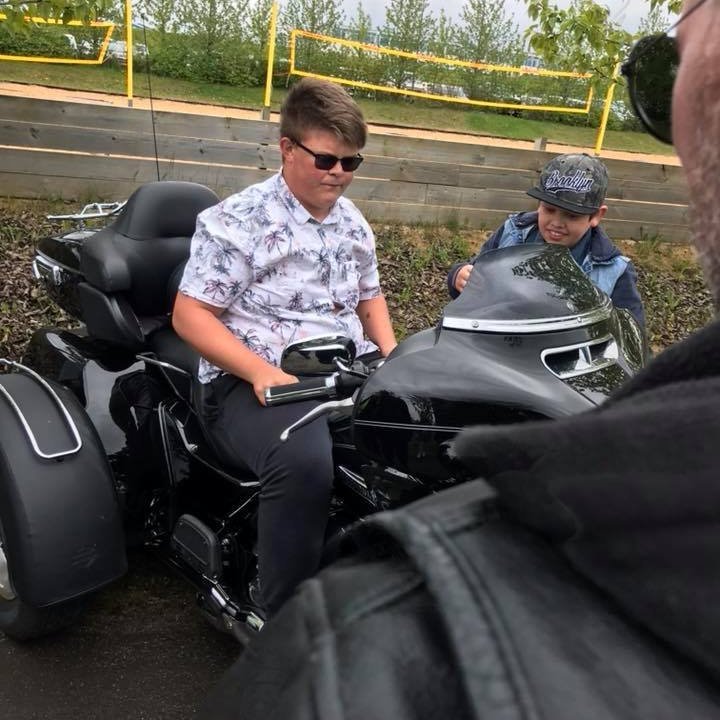 35758451_1744446225623756_677266078576934912_n