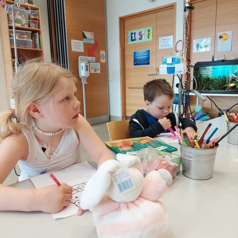 208478890_1667070796836874_3712592543612336672_n