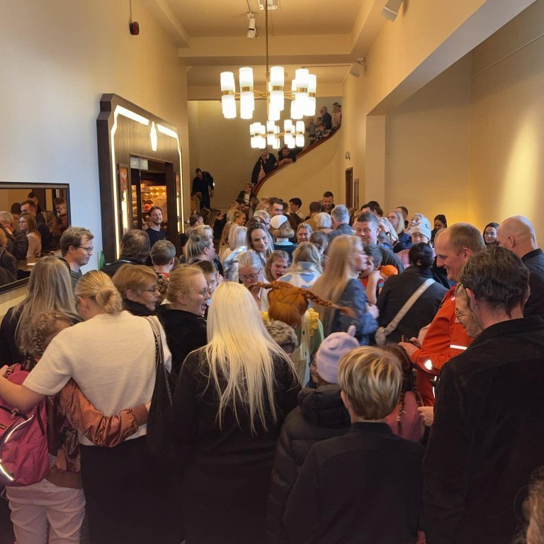 53e65441-69c3-4a1f-9c89-83e359860ca4