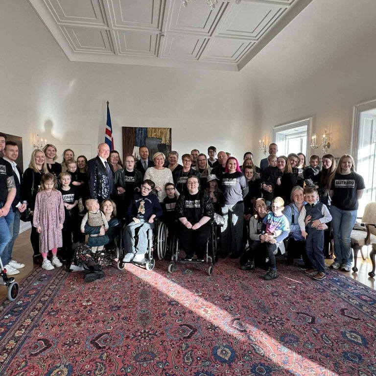 cbab300e-aa95-4650-ba27-c0e0e92059d7