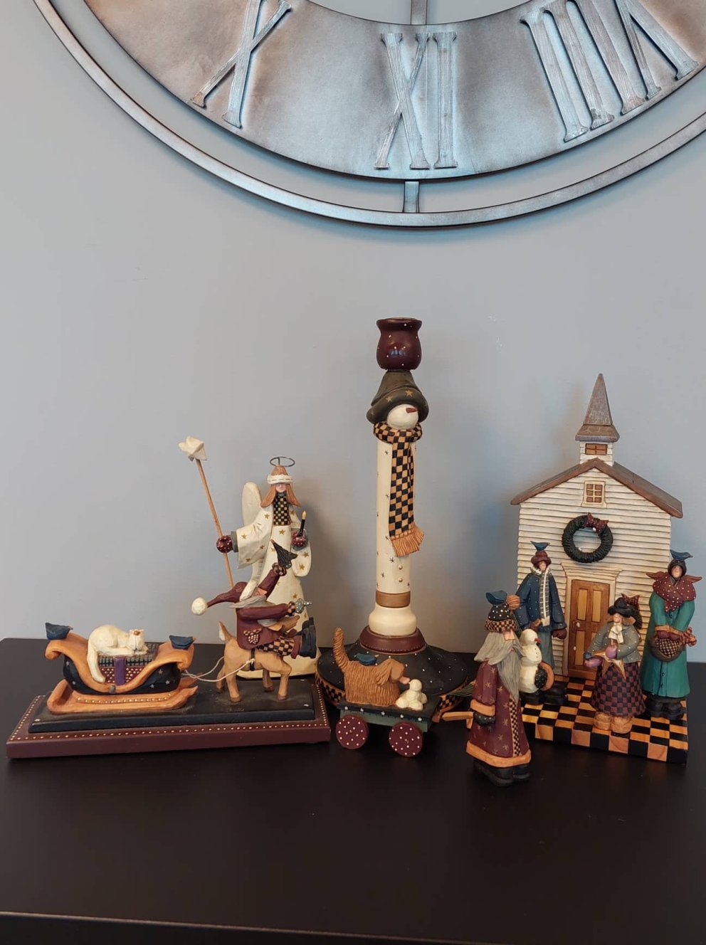 Nokkrar af styttum frá Williarye Studio, upprunavottorð fylgir sumum þeirra