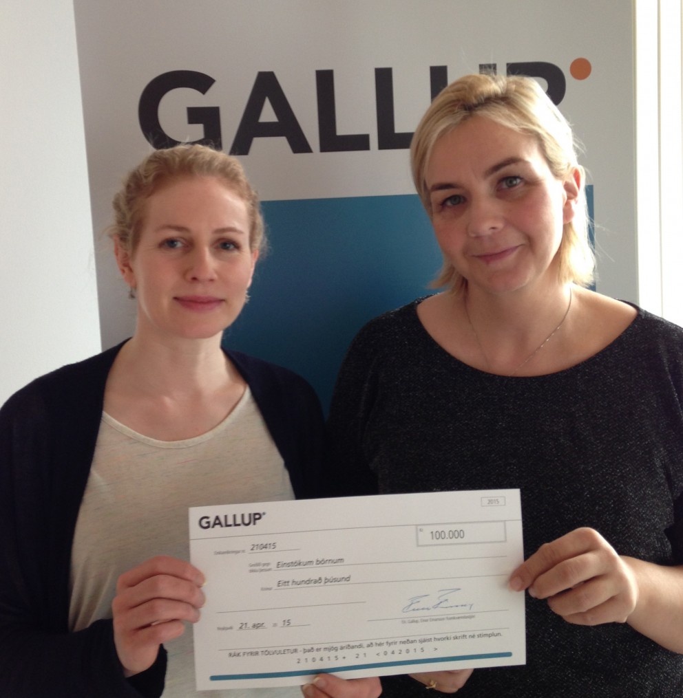 Svarendur Gallup styrktu Einstök börn með svörum sínum.