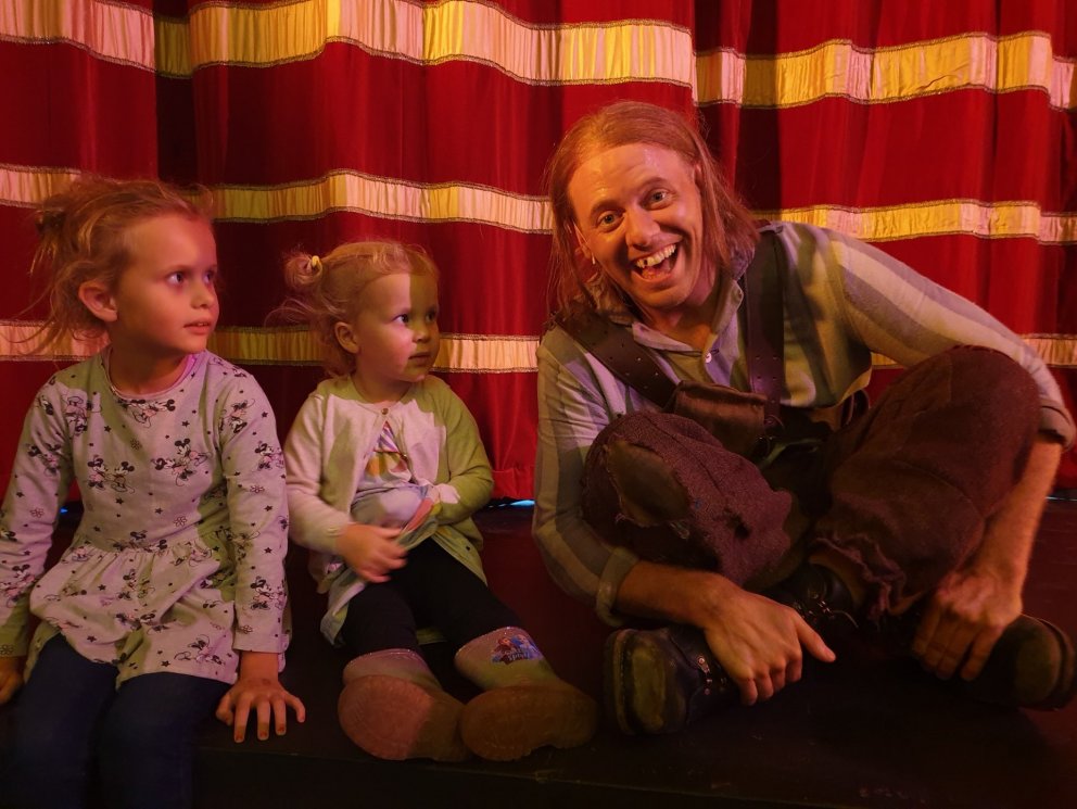 Þökkum Þjóðleikhúsinu kærlega fyrir okkur!