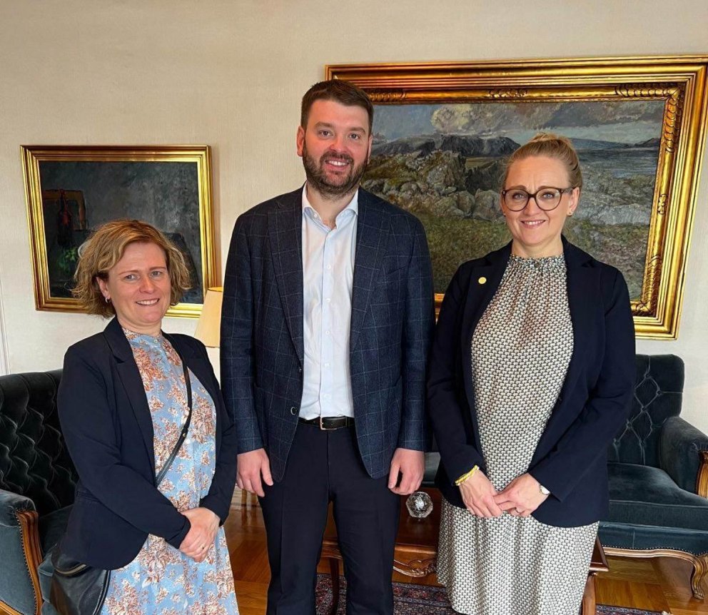 Ásdís Arnalds, aðstoðarskólameistari Kvennaskólans, Ásmundur Einar Dðason, mennta- og barnamálaráðhe…