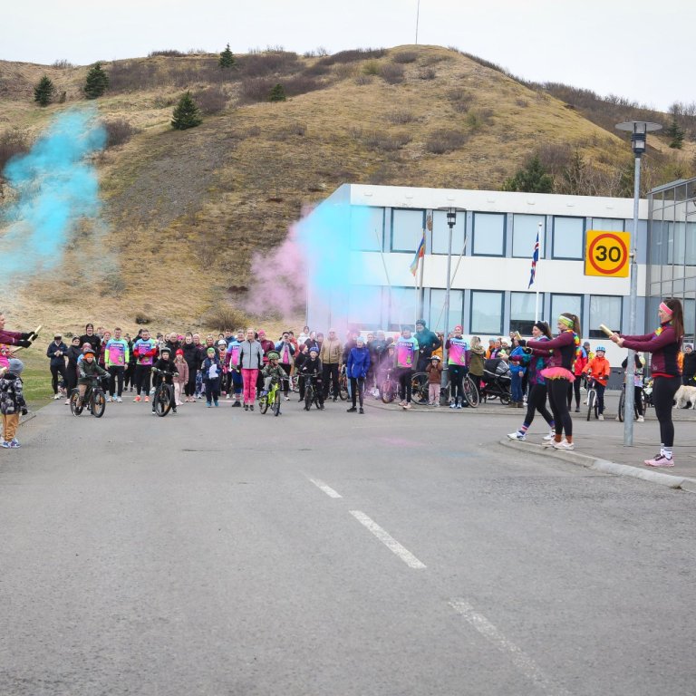 Sett afstað hlaupið