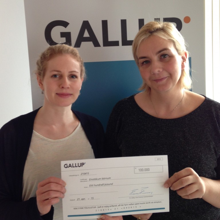 Svarendur Gallup styrktu Einstök börn með svörum sínum.
